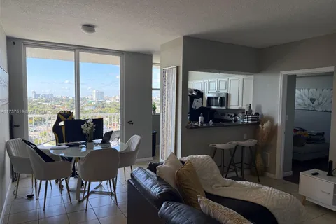 1 Glen Royal Pkwy # 1103, Miami FL 33125