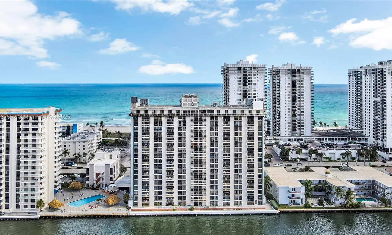 1600 S Ocean Dr # 7B, Hollywood FL 33019