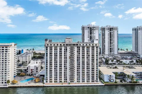 1600 S Ocean Dr # 7B, Hollywood FL 33019