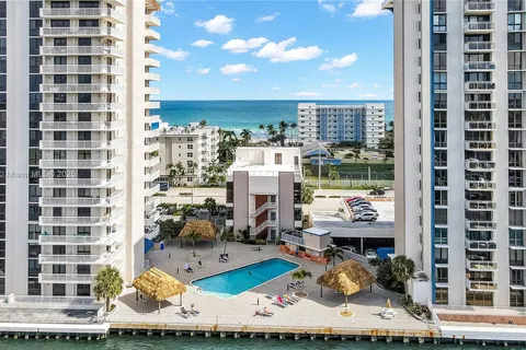 1600 S Ocean Dr # 7B, Hollywood FL 33019