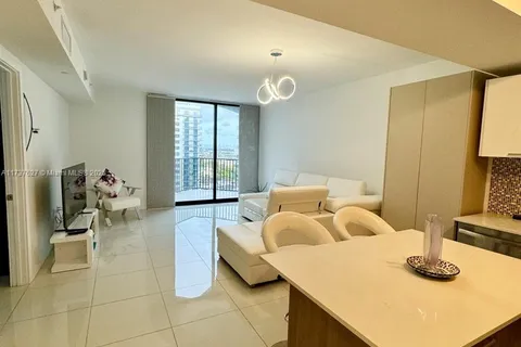 5252 NW 85th Ave # 1407, Doral FL 33166