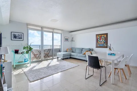 5555 Collins Ave # 11E, Miami Beach FL 33140