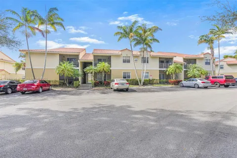 1231 SW 46th Ave # 503, Pompano Beach FL 33069