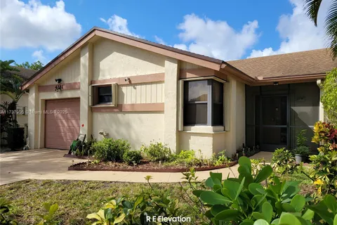 4281 Acacia Cir, Coconut Creek FL 33066