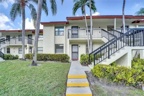 22053 Palms Way # 105, Boca Raton FL 33433