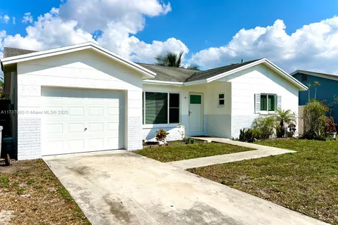 22744 SW 54th Way, Boca Raton FL 33433
