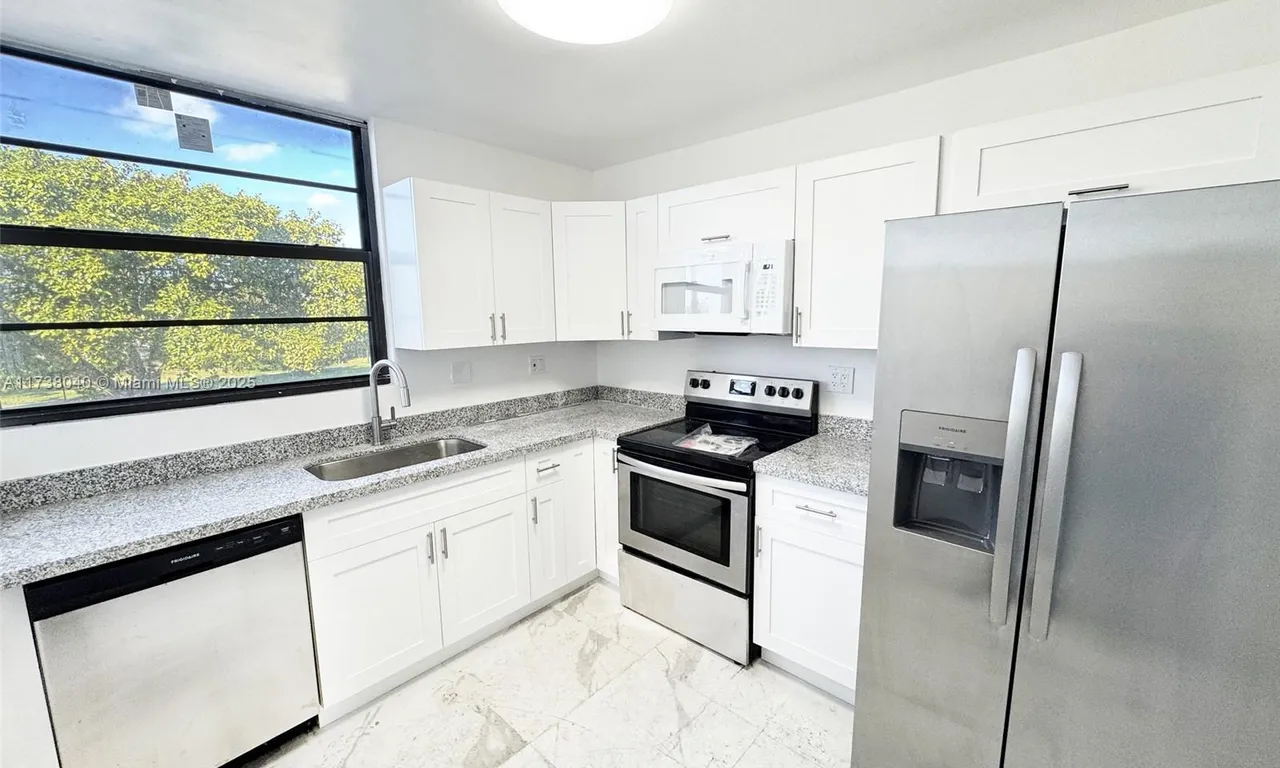 1746 NW 55th Ave # 203, Lauderhill FL 33313