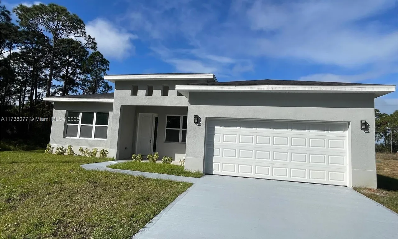 683 SE Flynn, Palm Bay FL 32909