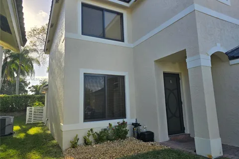 2088 SW 159th Ter, Miramar FL 33027