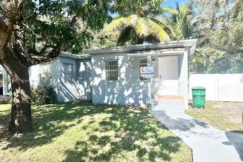 2255 NW 100th Street # 1, Miami FL 33147