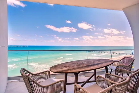 16901 Collins Ave # 904, Sunny Isles Beach FL 33160