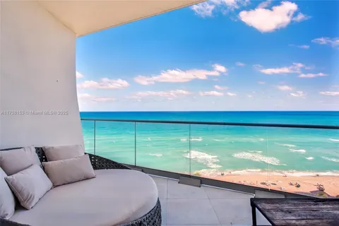 16901 Collins Ave # 904, Sunny Isles Beach FL 33160