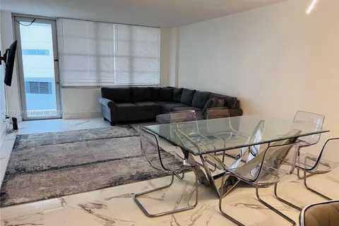 3725 S Ocean Dr # 917, Hollywood FL 33019
