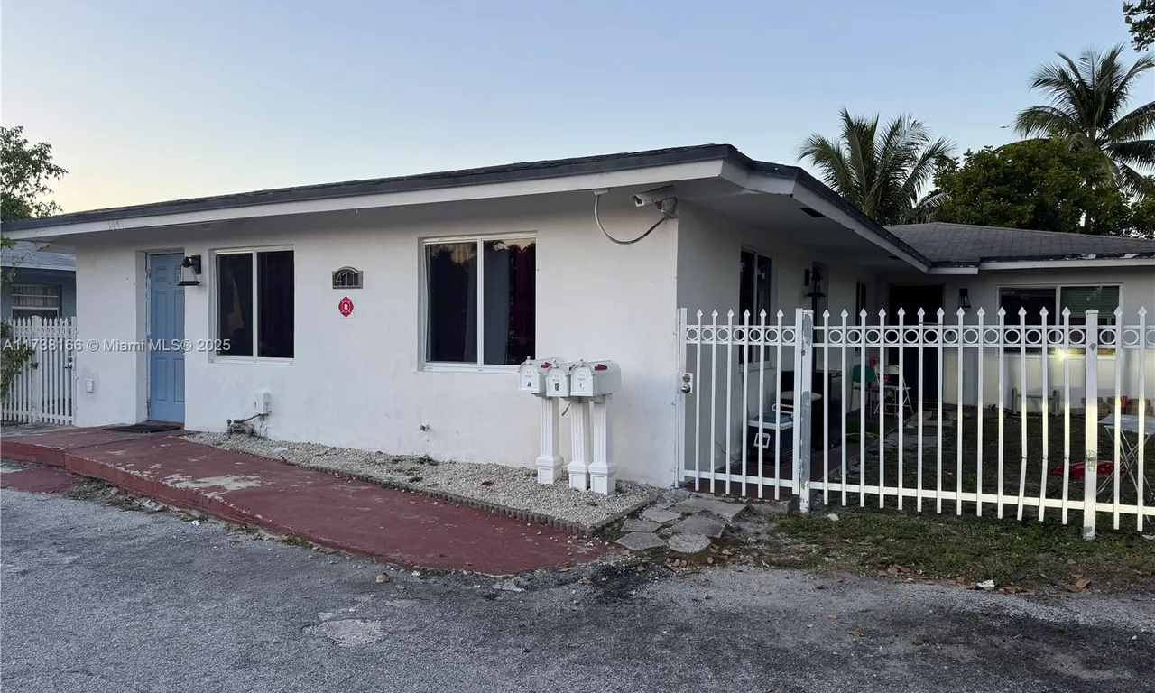 1471 NW 19th St, Fort Lauderdale FL 33311