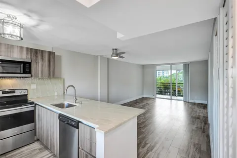 505 E Dania Beach Blvd # 3E, Dania Beach FL 33004