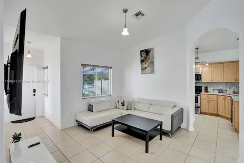 12031 NW 5th Ave # 1, Miami FL 33168