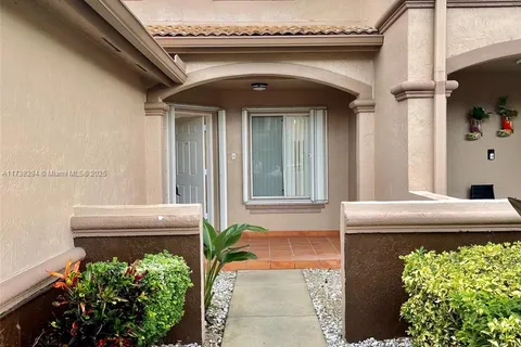 7362 SW 162nd Pl # 7362, Miami FL 33193