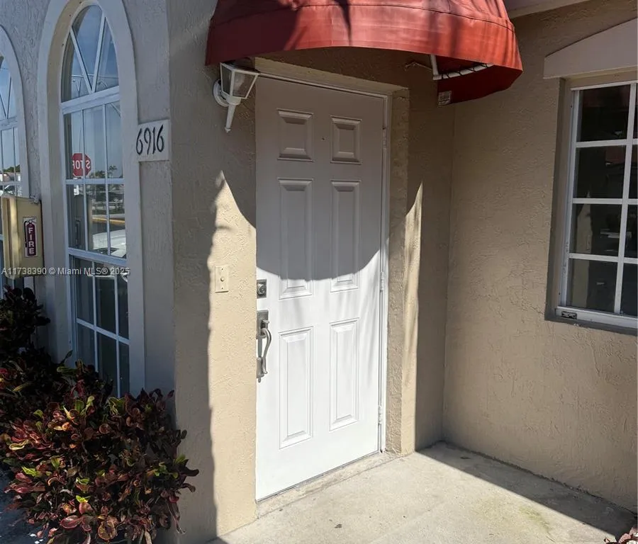 6916 NW 166th Ter # 1204, Miami Lakes FL 33014