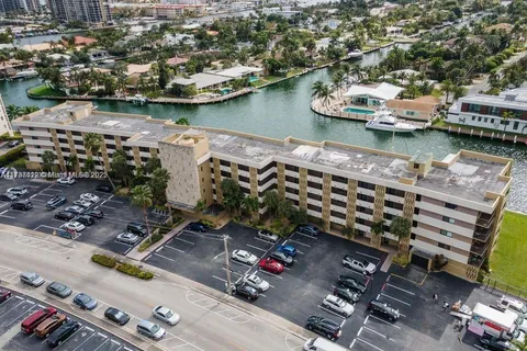 301 Golden Isles Dr # 302, Hallandale Beach FL 33009