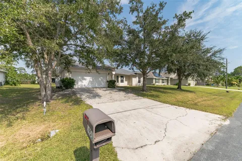 1451 SE Hepner, Palm Bay FL 32909