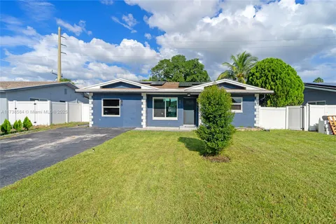 6420 NW 31st Way, Fort Lauderdale FL 33309