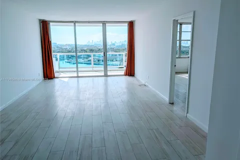 5161 Collins Ave # 1206, Miami Beach FL 33140