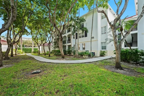 3205 NE 184th St # 9304, Aventura FL 33160