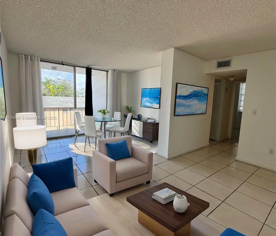 12105 NE 6th Ave # 304, North Miami FL 33161