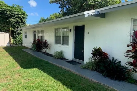 101 NW 56th Ct # 2, Oakland Park FL 33309