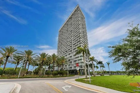 2000 Metropica Way # 2307, Sunrise FL 33323