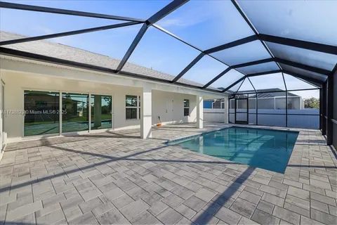 2144 NW 17th PL, Cape Coral FL 33993