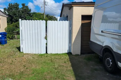 1821 NW 184th St # 0, Miami Gardens FL 33056