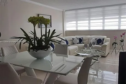 1801 S Ocean Dr # 240, Hallandale Beach FL 33009