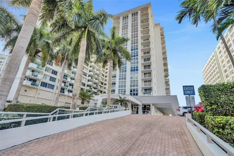 1228 West Ave # 611, Miami Beach FL 33139