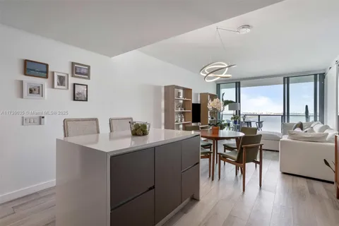 3131 NE 7th Ave # 2004, Miami FL 33137