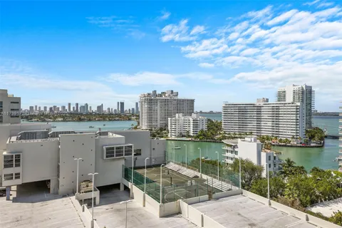 1500 Bay Rd # 1023, Miami Beach FL 33139