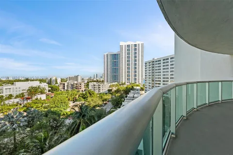 1500 Bay Rd # 1106, Miami Beach FL 33139