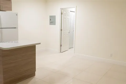 6034 Arthur St # 7, Hollywood FL 33024