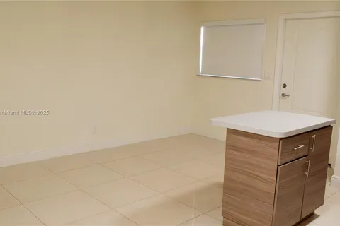 6034 Arthur St # 7, Hollywood FL 33024