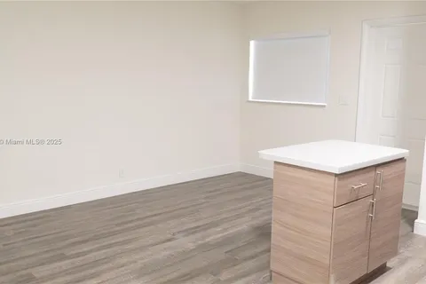 6034 Arthur St # 9, Hollywood FL 33024