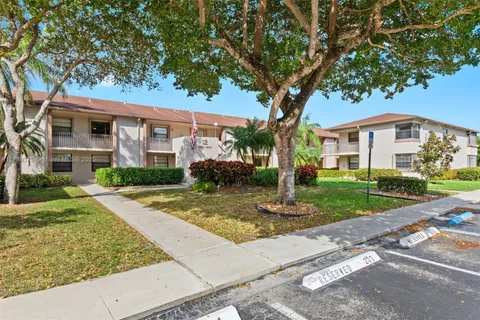 9585 W Mcnab Rd # 112, Tamarac FL 33321