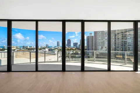 500 Alton # 1101, Miami Beach FL 33139