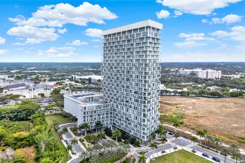 2000 Metropica Way # 1806, Sunrise FL 33323