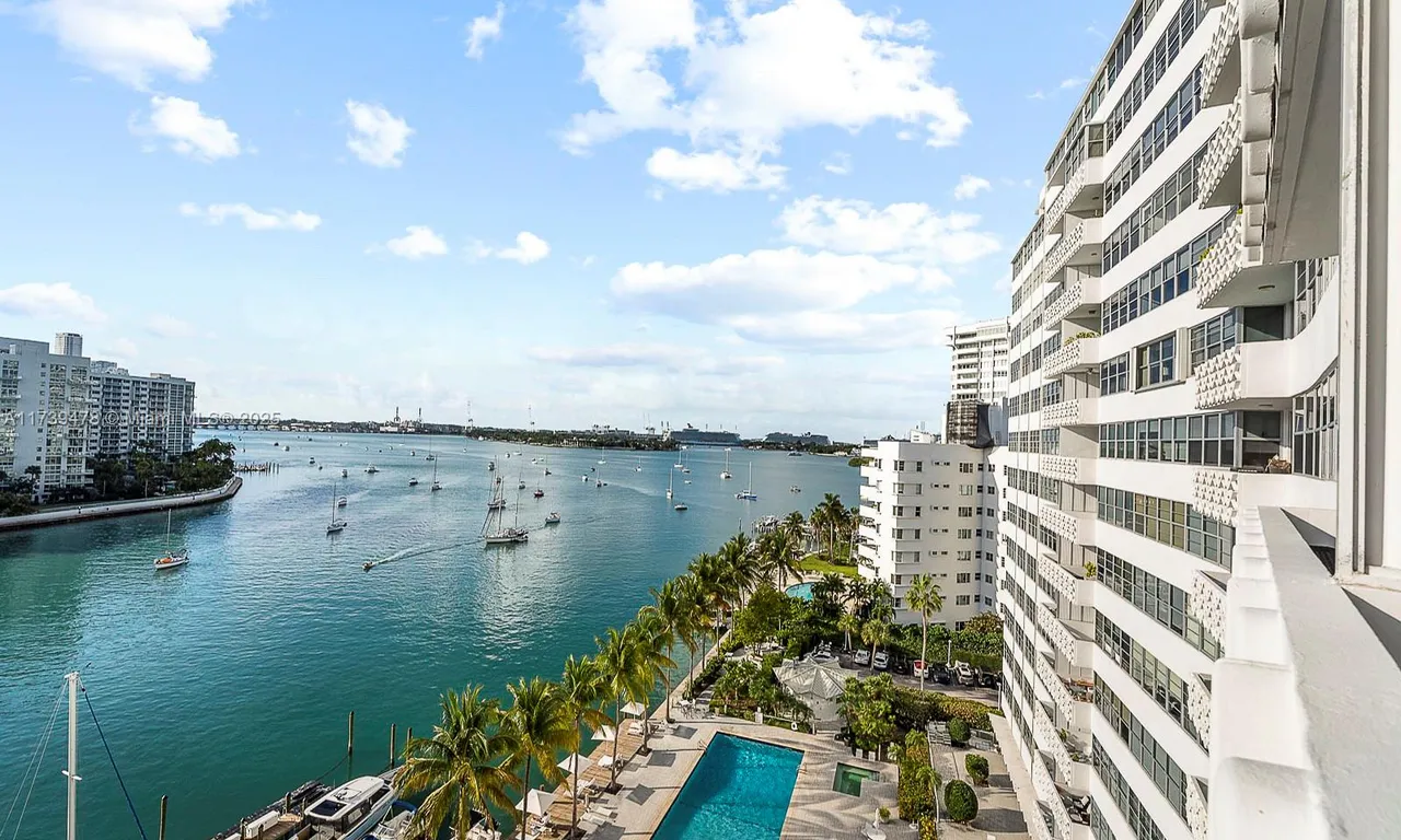 20 Island Ave # 910, Miami Beach FL 33139