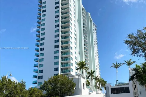 2641 N Flamingo Rd # 706N, Sunrise FL 33323