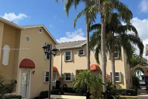 335 Waterside Dr # 335, Hypoluxo FL 33462