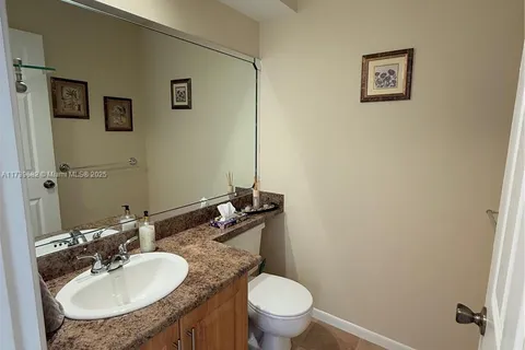 335 Waterside Dr # 335, Hypoluxo FL 33462