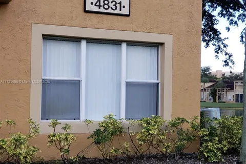 4831 Via Palm Lake # 1209, West Palm Beach FL 33417