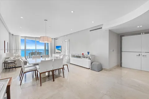 17121 Collins Ave # 1404, Sunny Isles Beach FL 33160