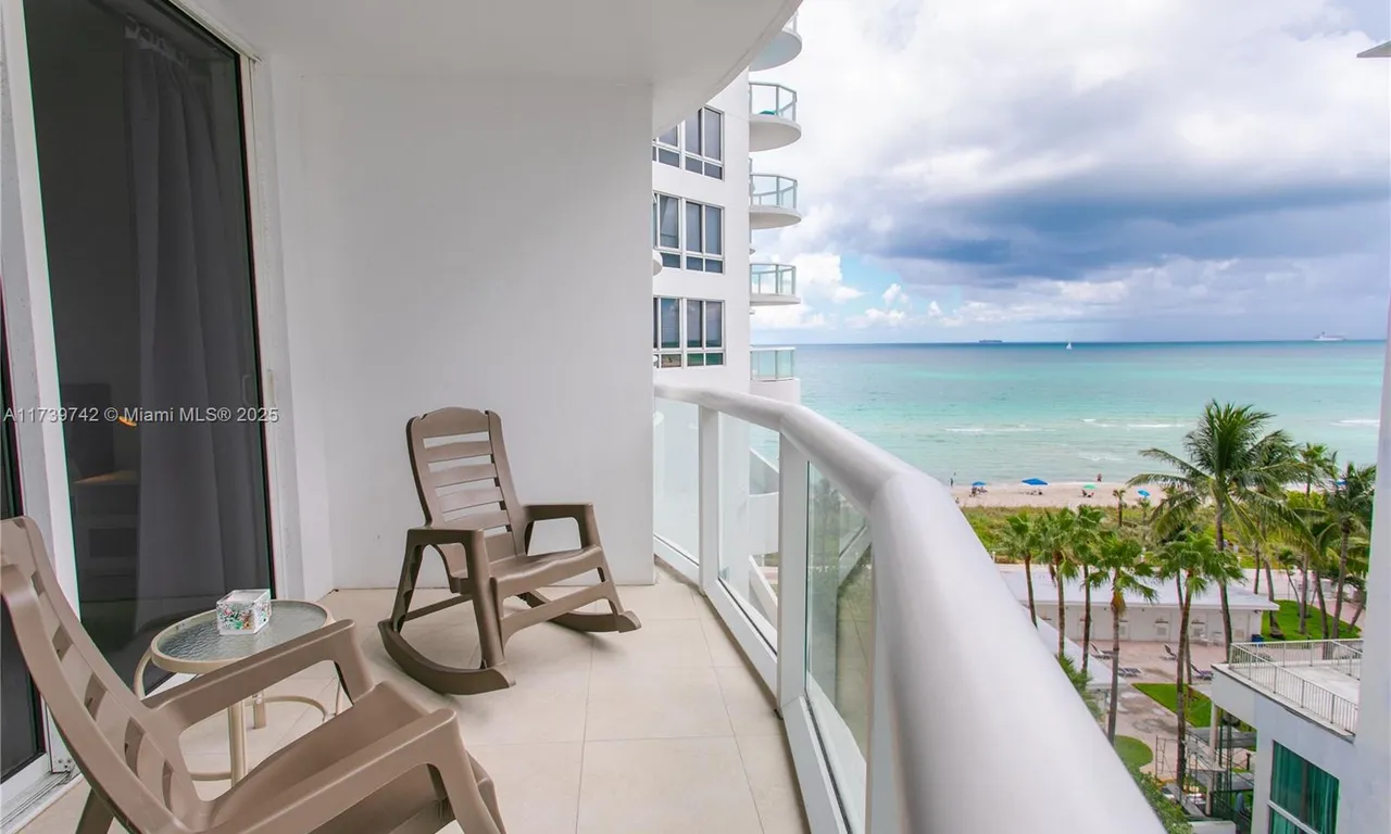 6365 Collins Ave # 806, Miami Beach FL 33141